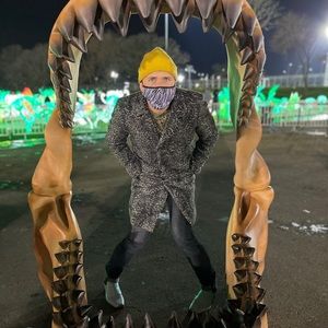 Meet your Posher, Sam